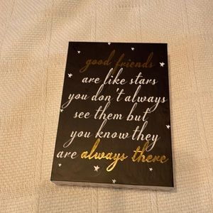 Wooden box Friends sign